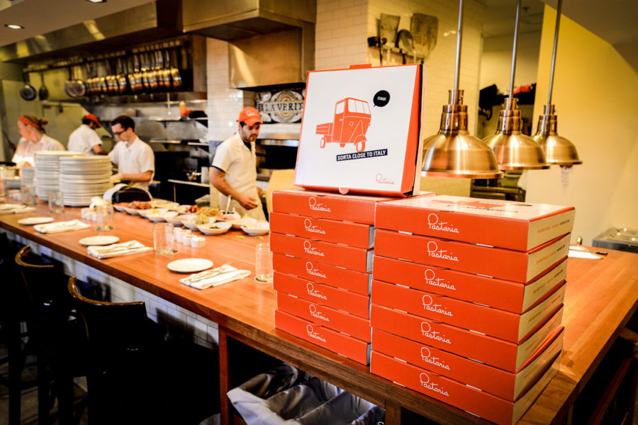 Pastaria-restaurant-branding-pizza-box