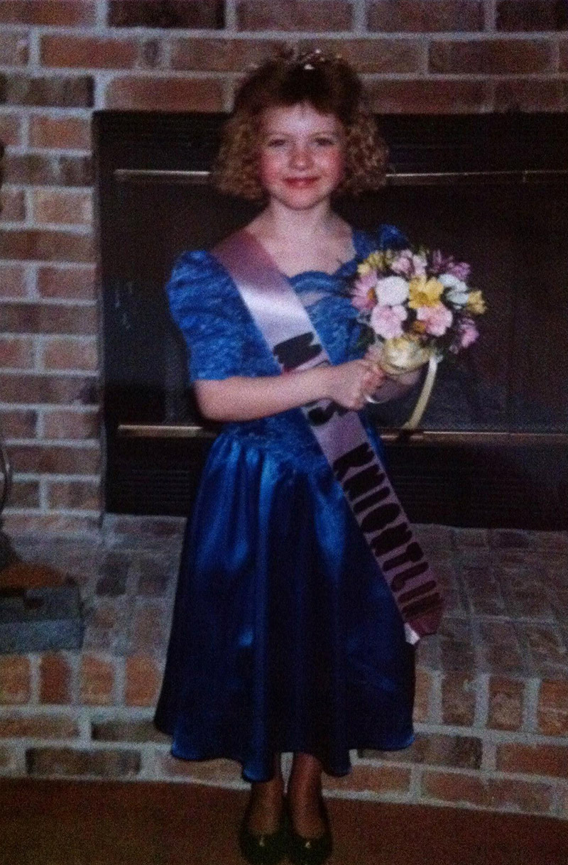 Erika Cruse - Little Miss Knightline