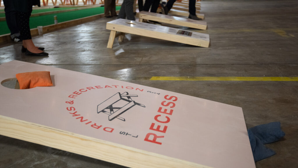 Recess St. Louis Cornhole Design