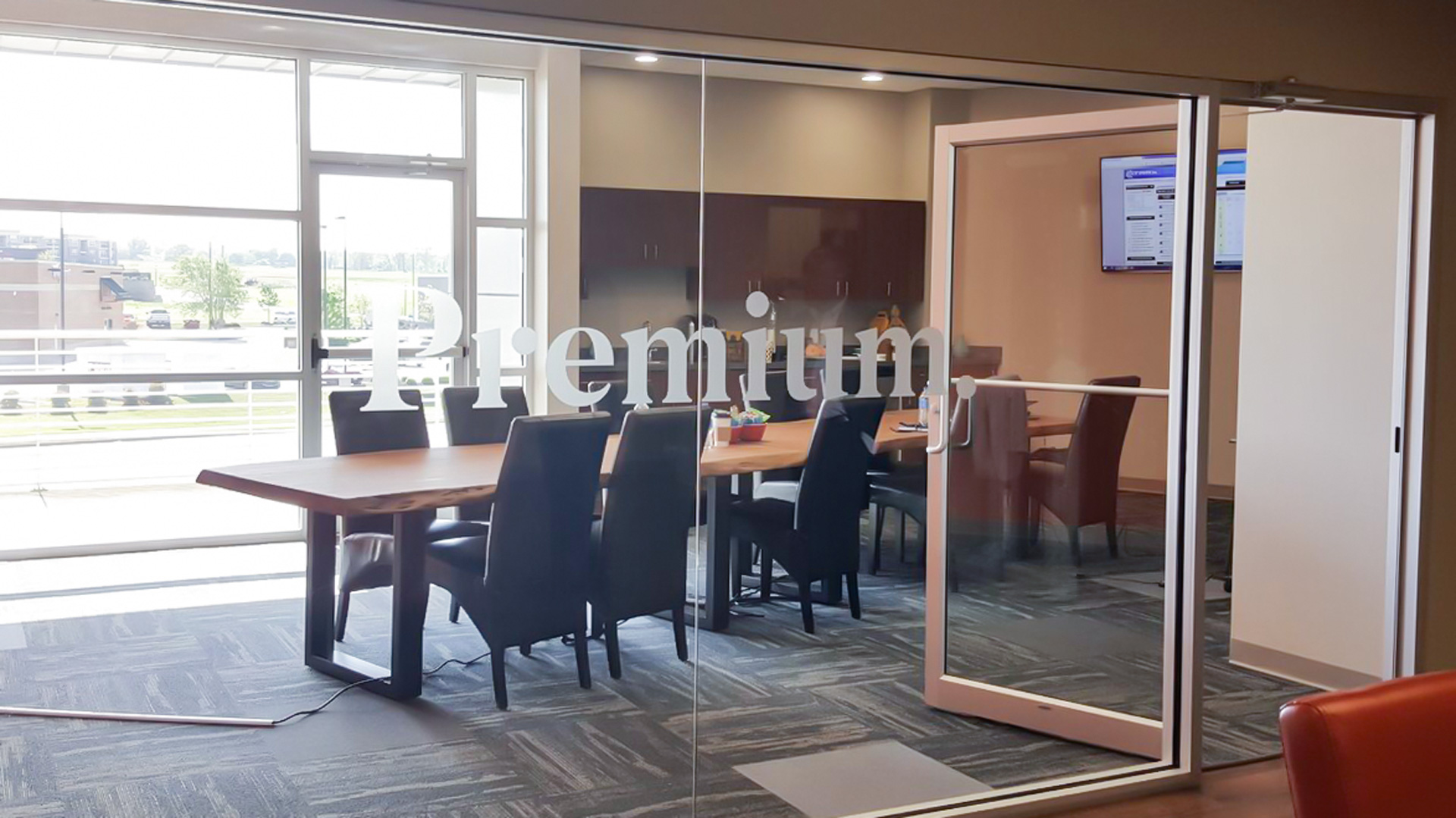 Premium Retail - New branding in offices