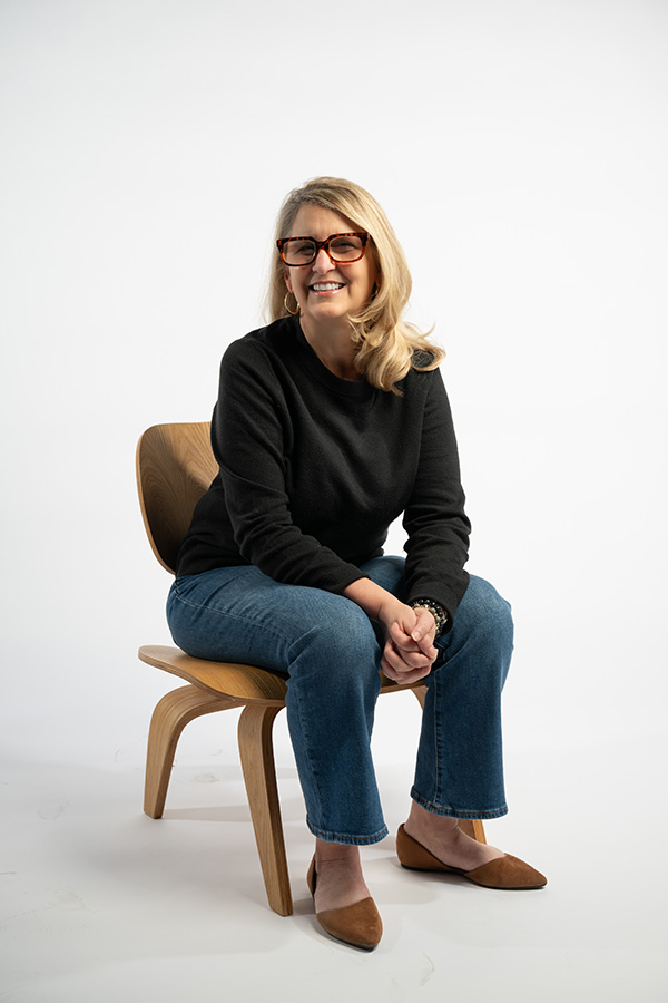 Nicholle Rosson, New Business Coordinator at Atomicdust
